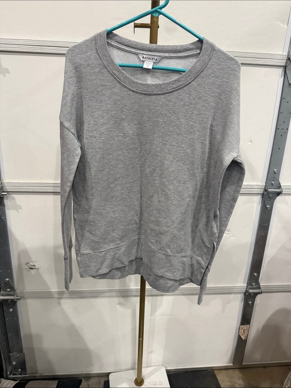 Athleta Light Gray Crewneck Pullover Sweater